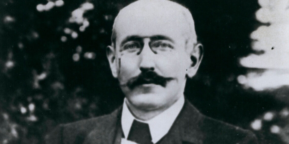 Alfred Dreyfus (1859 – 1935)