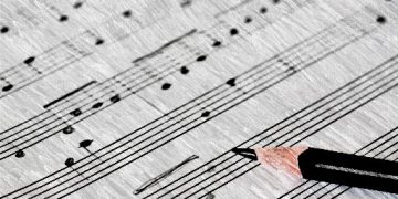 ¿PROHIBIR LA MÚSICA?