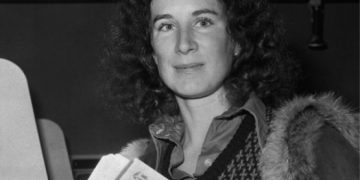 Margaret Atwood (1939)