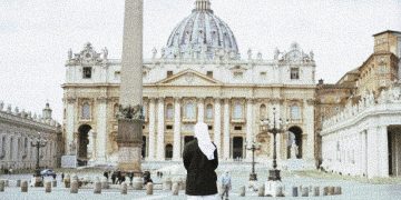 LA MONJA PETRINI Y EL VATICANO