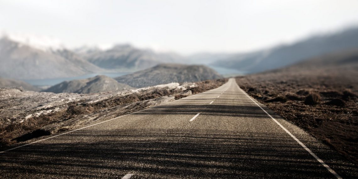 POR LA RUTA DE LA INICIACIÓN