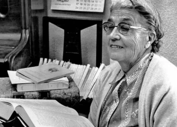 María Moliner (1900-1981)