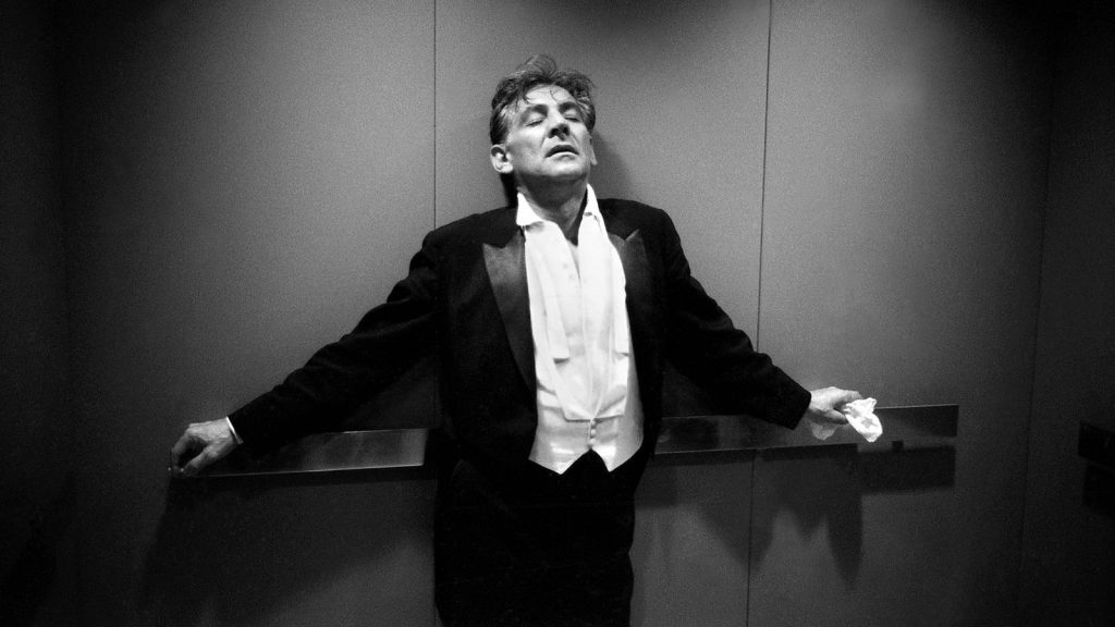 El telúrico director | Leonard Bernstein (1918-1990)