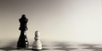 LA SOMBRA DEL EXCLUIDO