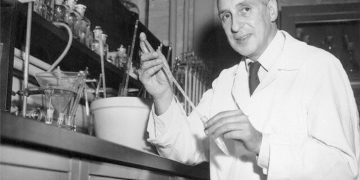 La síntesis del ARN | Severo Ochoa (1905-1993)