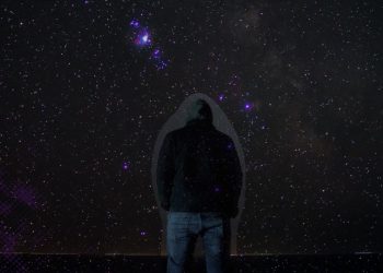 EL HOMBRE, SU ESPACIO Y EL COSMOS