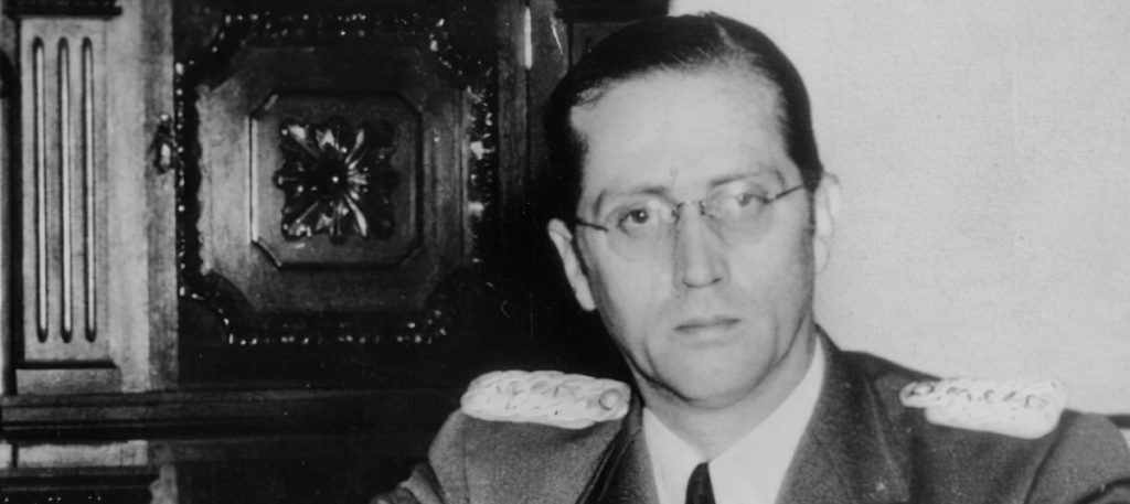 En busca de la democracia | Carlos Delgado Chalbaud (1909-1950)