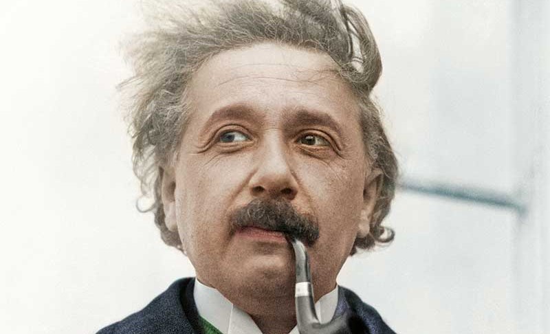 La física, masa y energía | Albert Einstein (1879-1955)