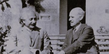 Estrellas y relatividad | Arthur Stanley Eddington (1882-1944)