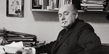 Degradación corpórea | Gottfried Benn  (1886-1956)