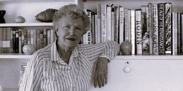 La escritora de Alejandro | Mary Renault (1905-1983)