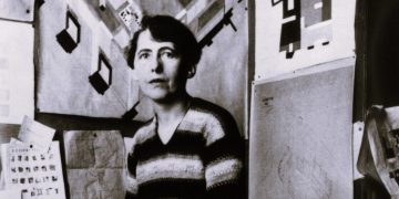 Versatilidad artística | Sophie Taeuber-Arp (1889-1943)