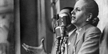 El Teatro de la política | Evita Perón   (1919-1952)