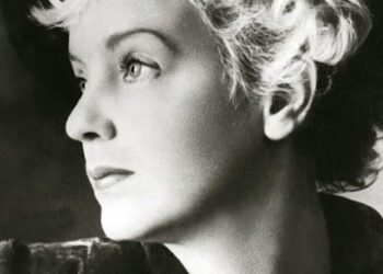 Notablemente dotada | Marina Ladínina (1908-2003)