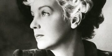 Notablemente dotada | Marina Ladínina (1908-2003)