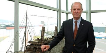 Los restos del Titanic | Robert Ballard  (1942-)