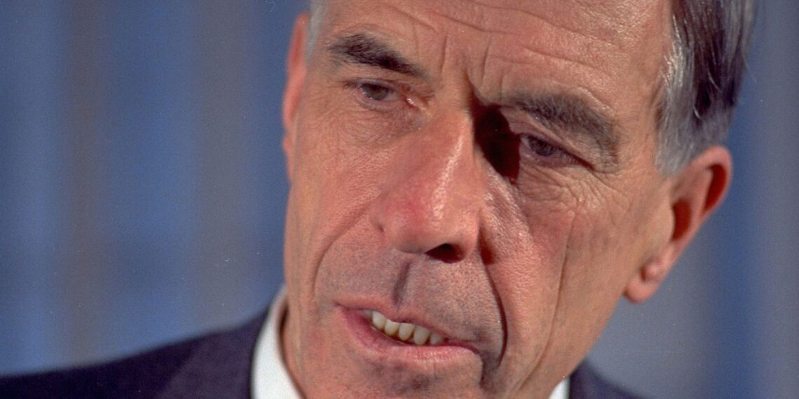 Sabiduría no convencional | John Kenneth Galbraith (1908-2006)