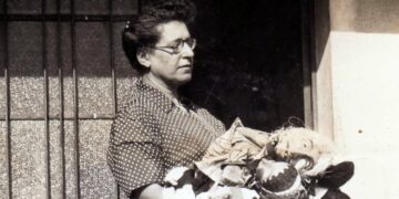 Arte y marionetas | Lola Cueto   (1897-1978)