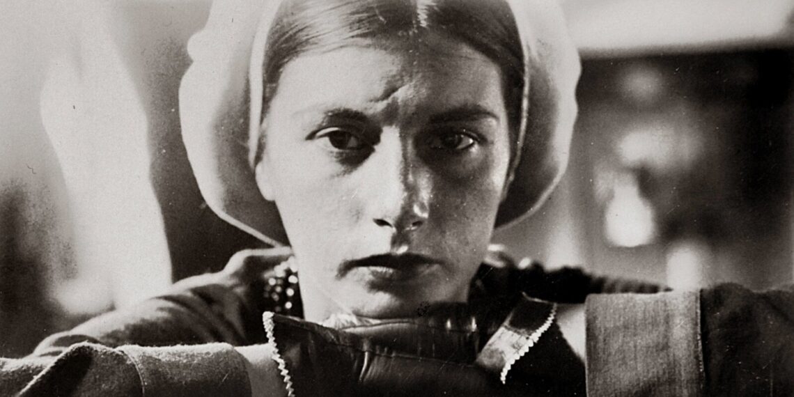 Apasionada | Blanca Luz Brum   (1905-1985)