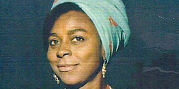 Dramaturgia africana | Zulu Sofola   (1935-1995)