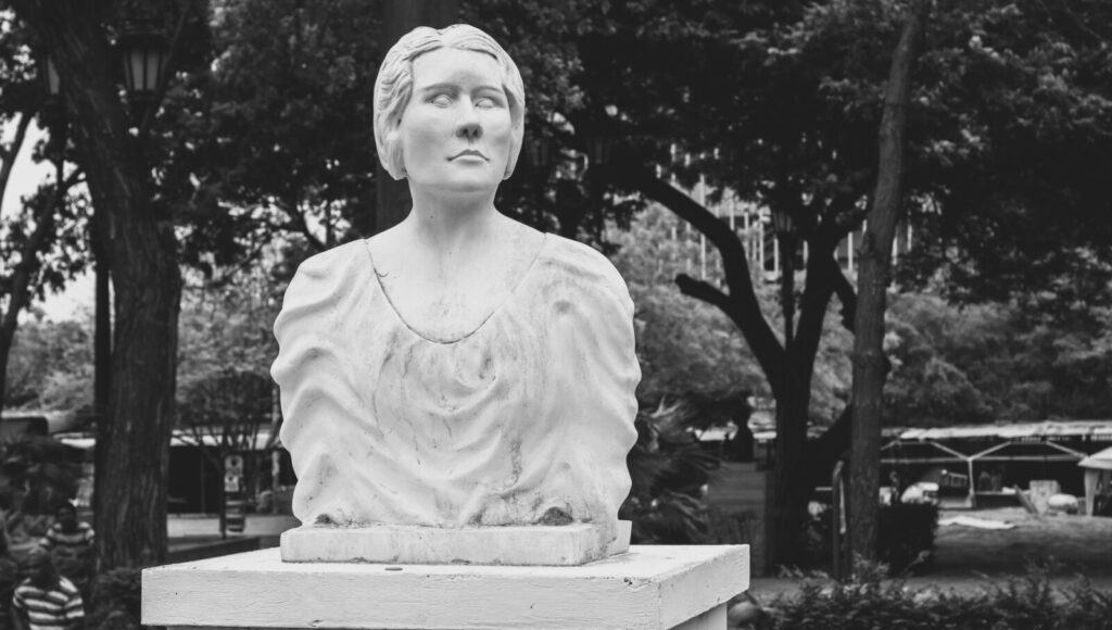 Poesía, lucha y veneración | Graciela Rincón Calcaño (1904-1980)